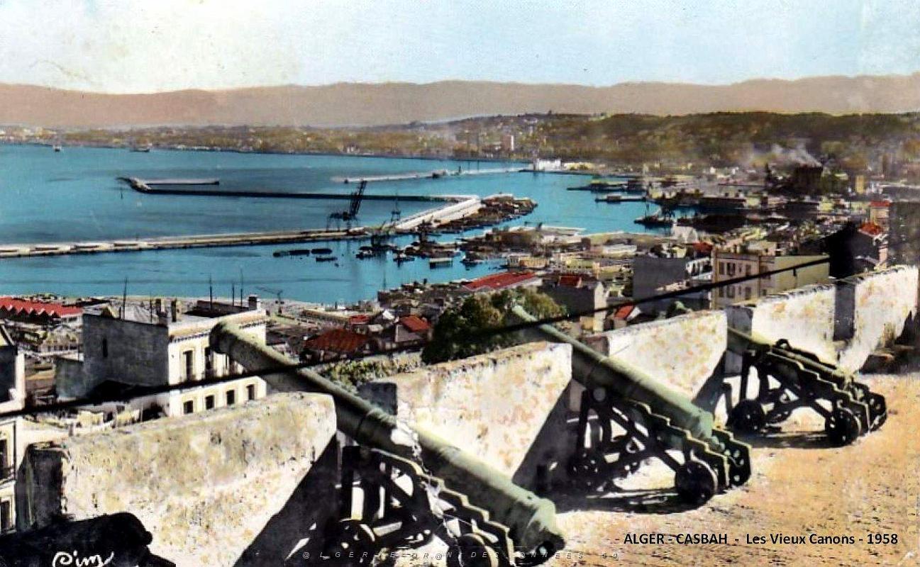 Alger-Casbah - Vieux Canons Turcs - 1958.jpg